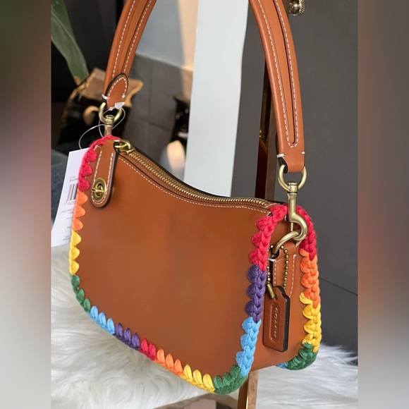 CJ785 - Coach Swinger 20 with Rainbow Crochet - Picture 4 of 12